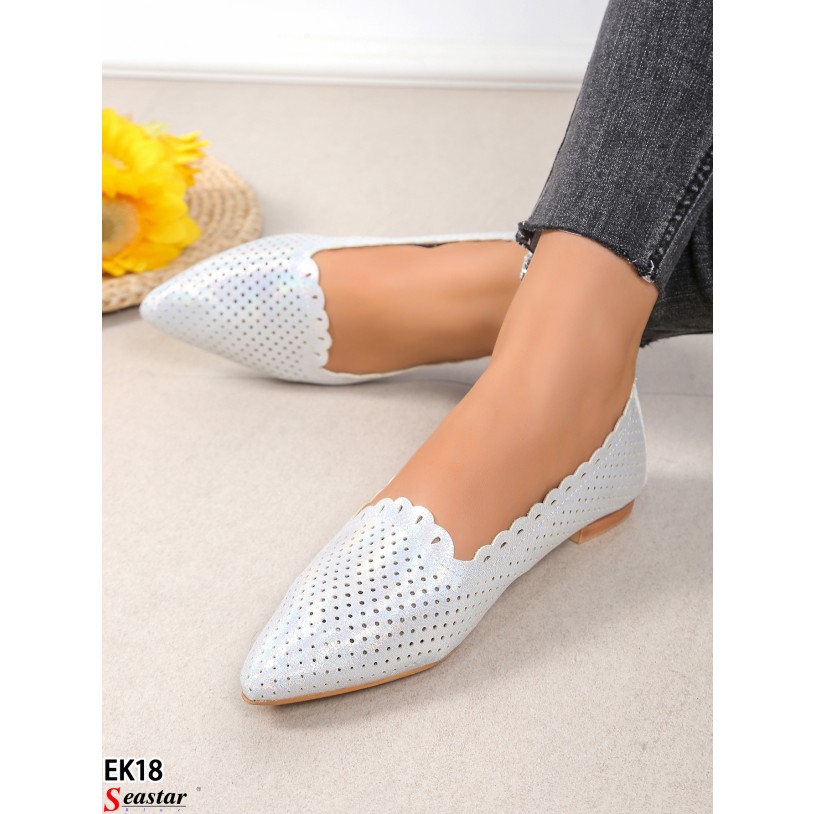 EK18