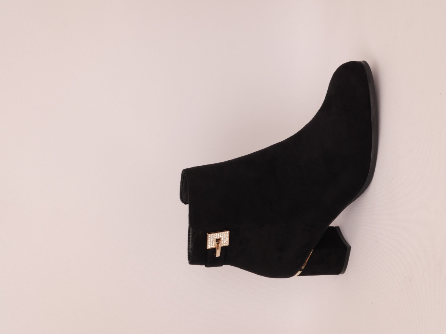 DM853-6 Grande pointure