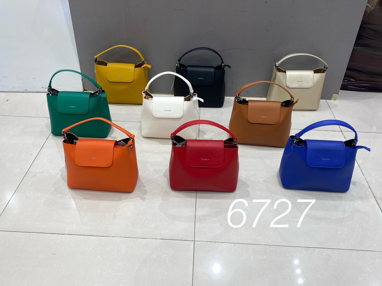 6727 (cm