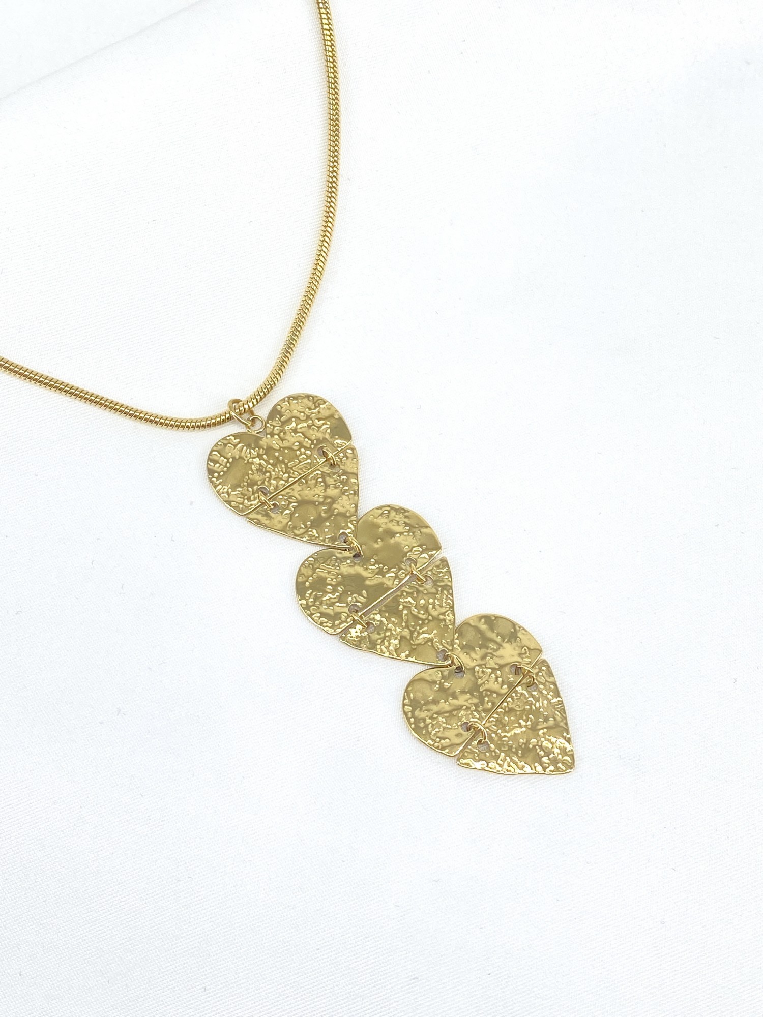 COLLIER55-3