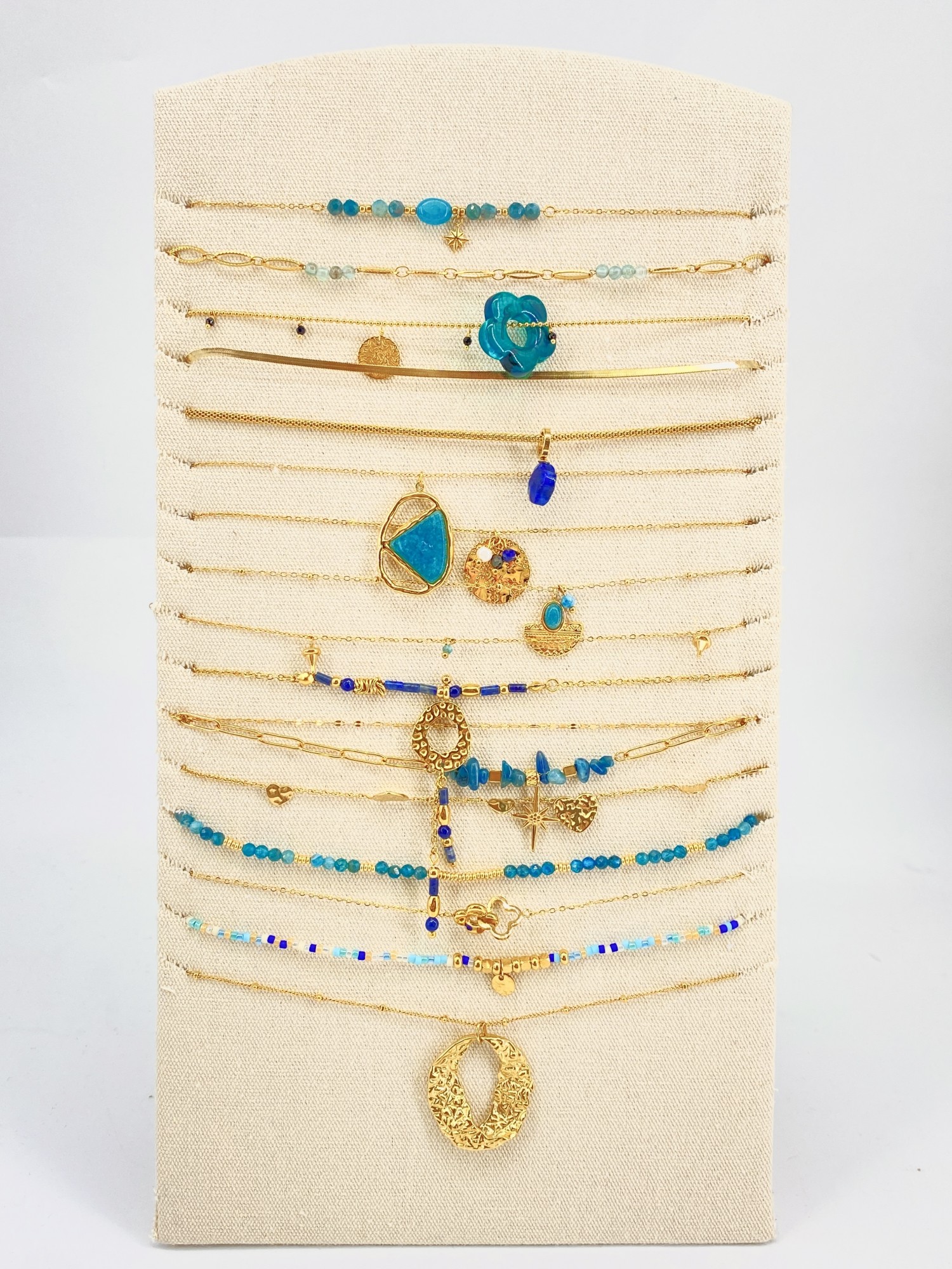 LOT16COLL100-3
