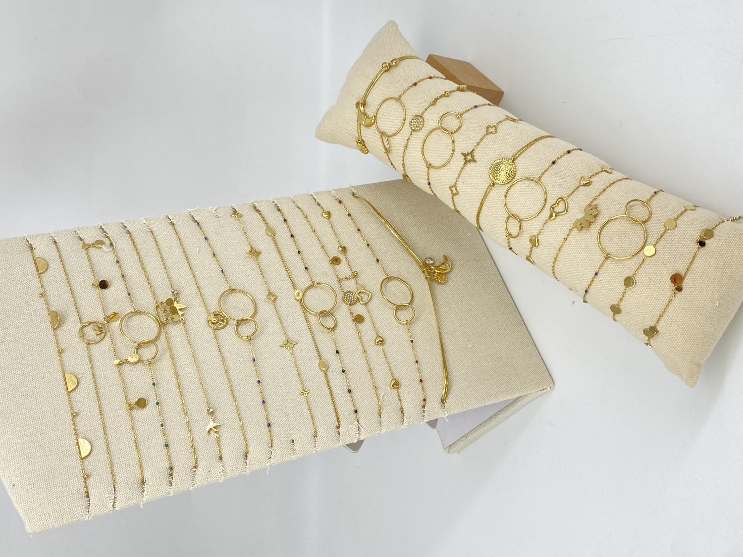 LOT16COLL12BR1080-A1