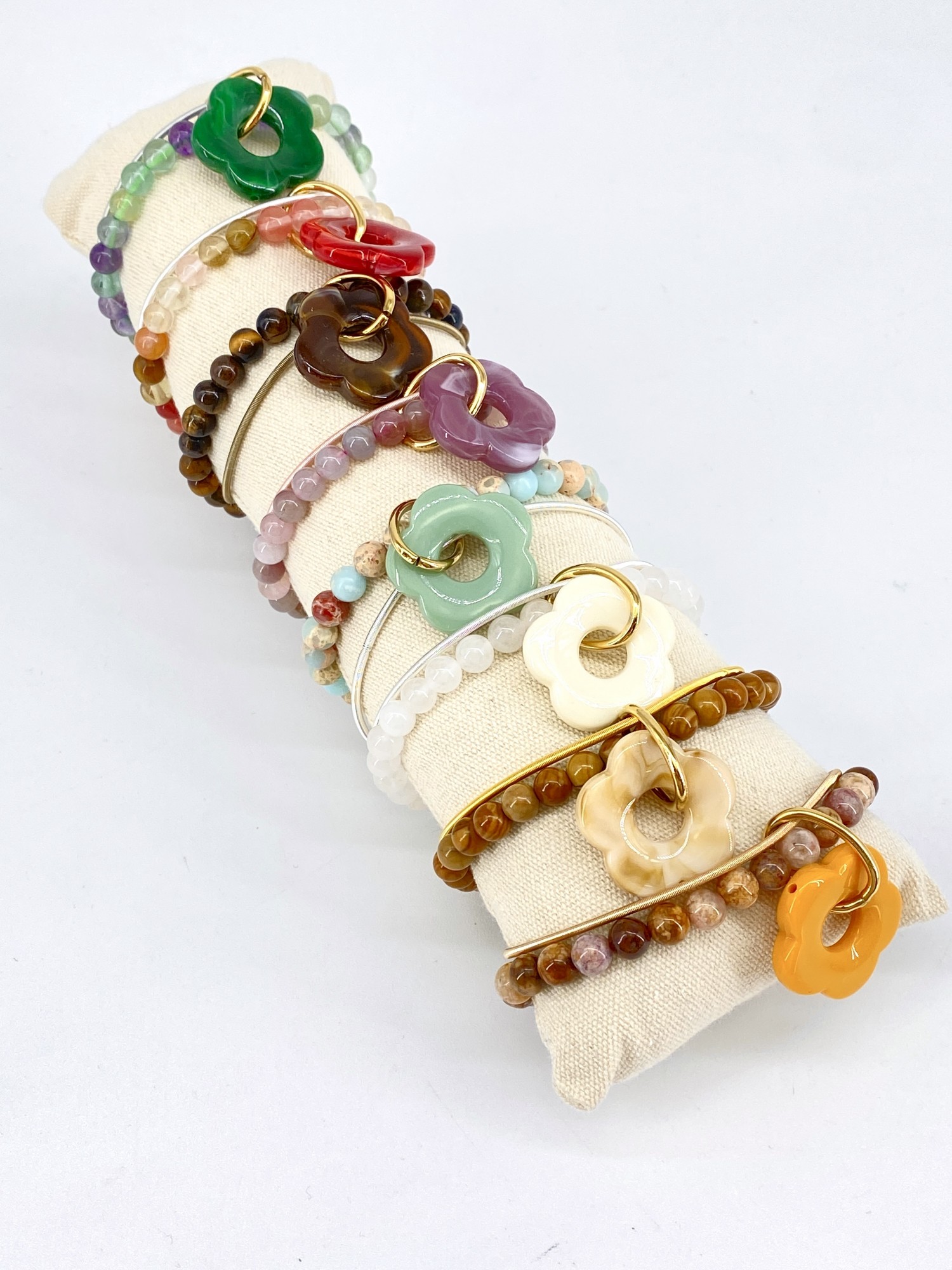 LOT8BRAC332-1