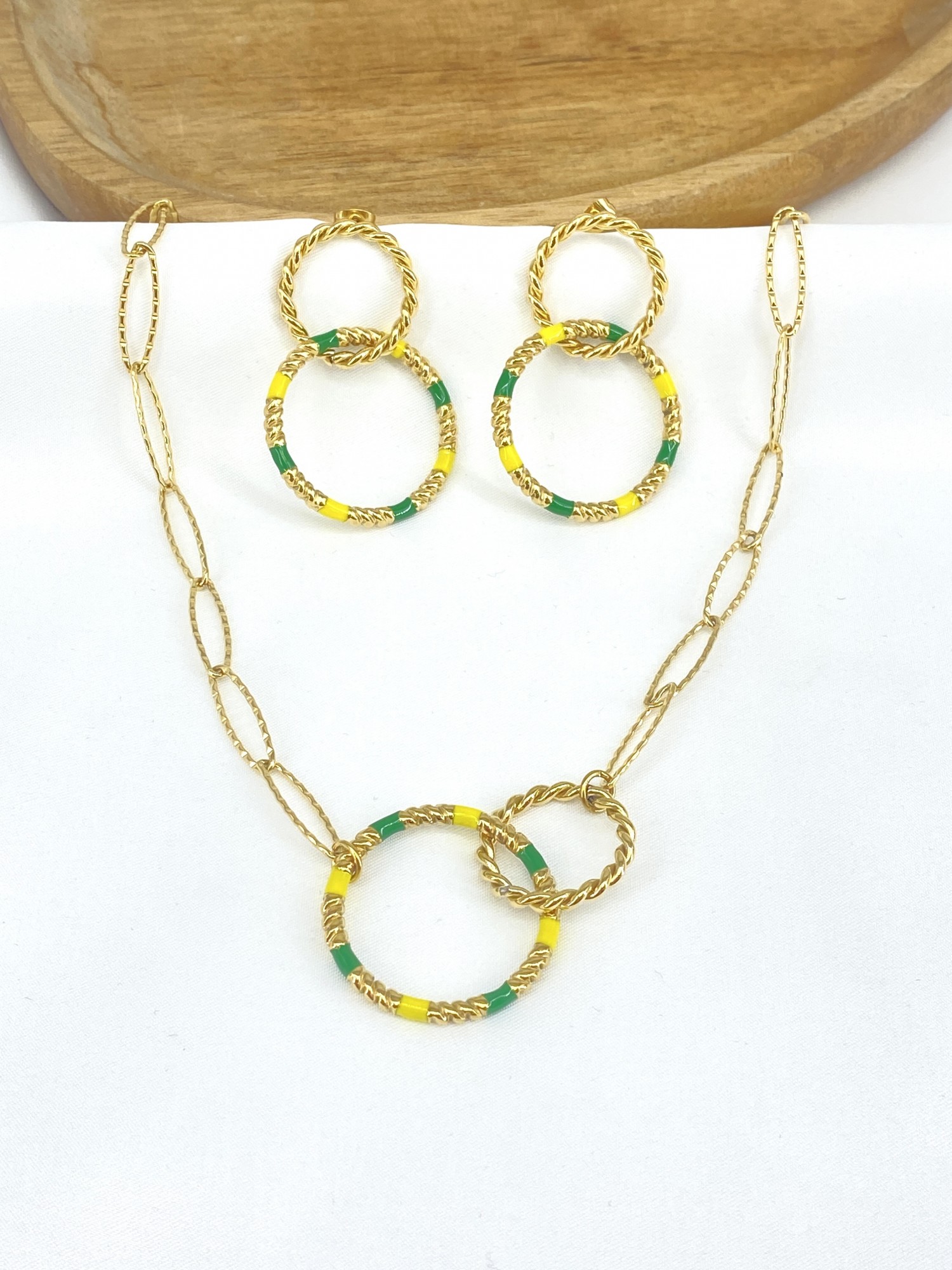 PARURE84-1
