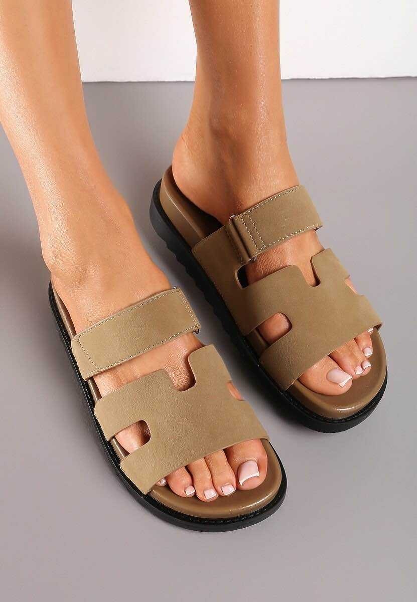 DM403