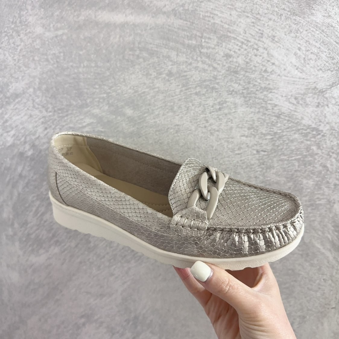 1307-Beige
